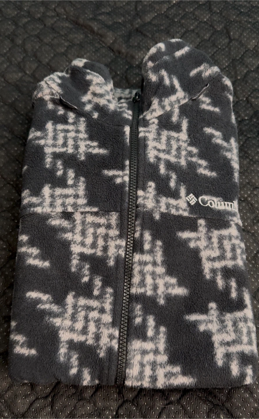 Columbia Fleece Jacket – Size L (Fits M) – $10 - photo 4