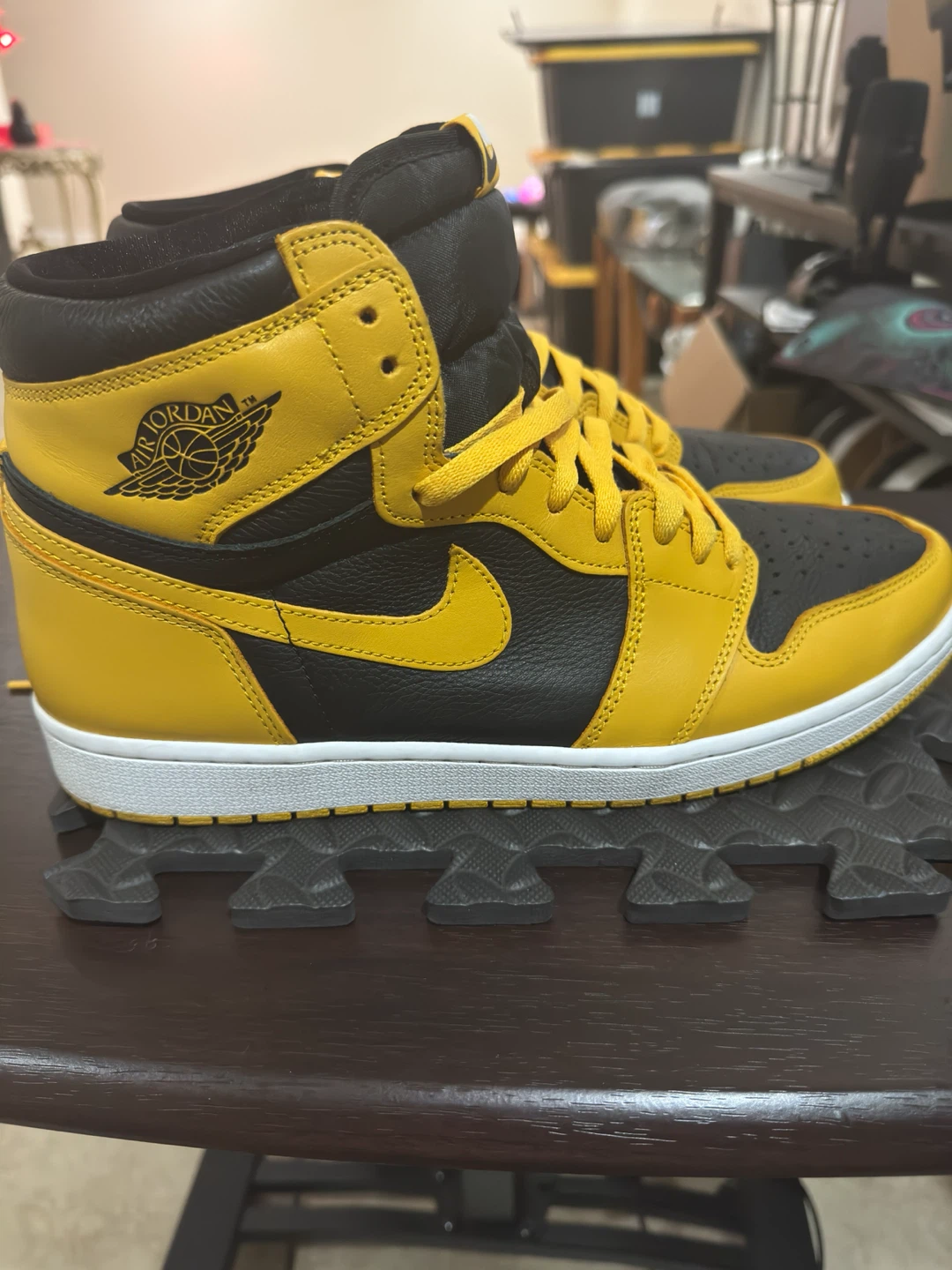 Nike Air Jordan 1 High Pollen