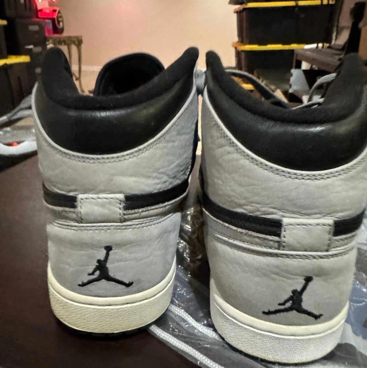 Air Jordan 1 Retro High OG Shadow - photo 2