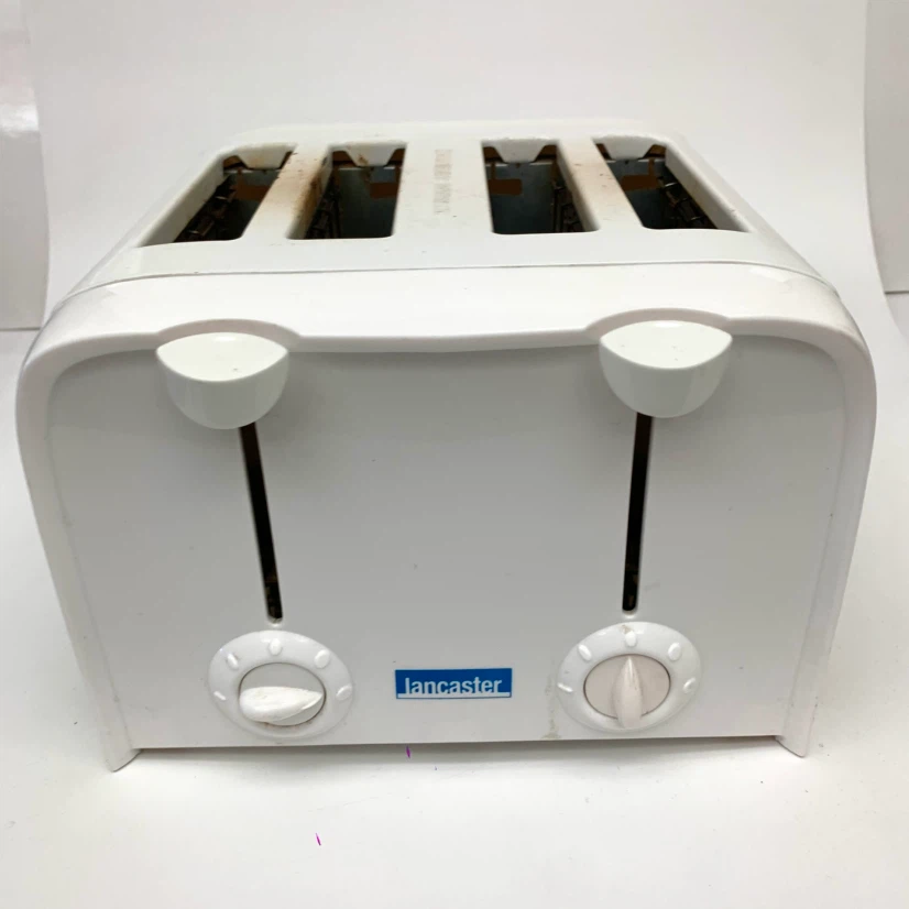 4 Slice Toaster White Kitchen Appliance Dual Controls - photo 2