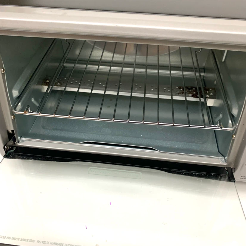 Black+Decker Countertop Toaster Oven - photo 4