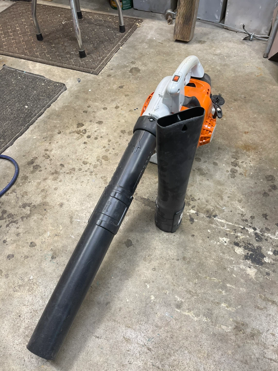Stihl BG 56 C Gas Powered Handheld Leaf Blower - photo 3