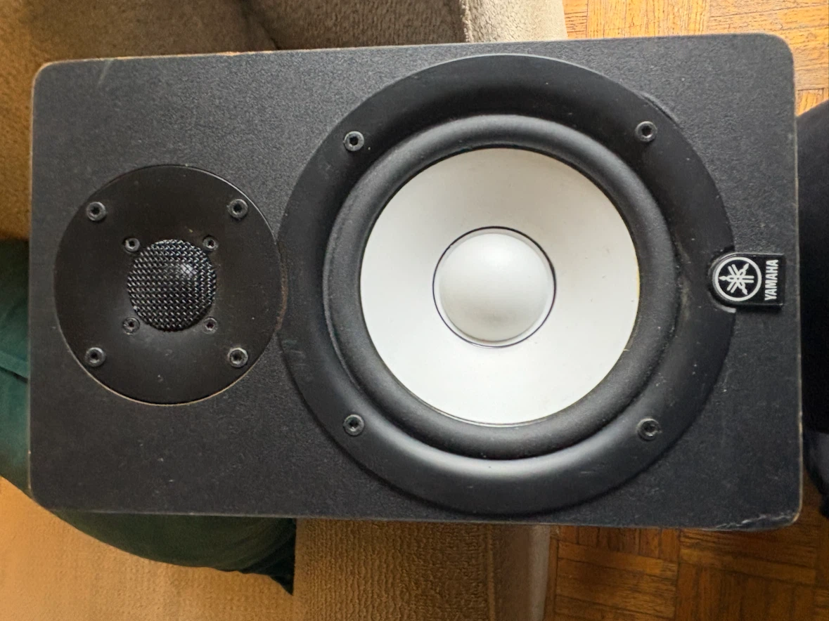 Yamaha HS50M Powered Monitor Speaker - photo 5