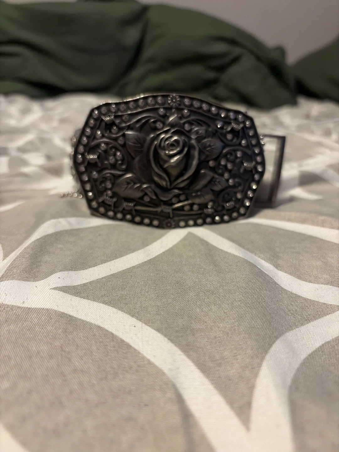 Rhinestone rose belt