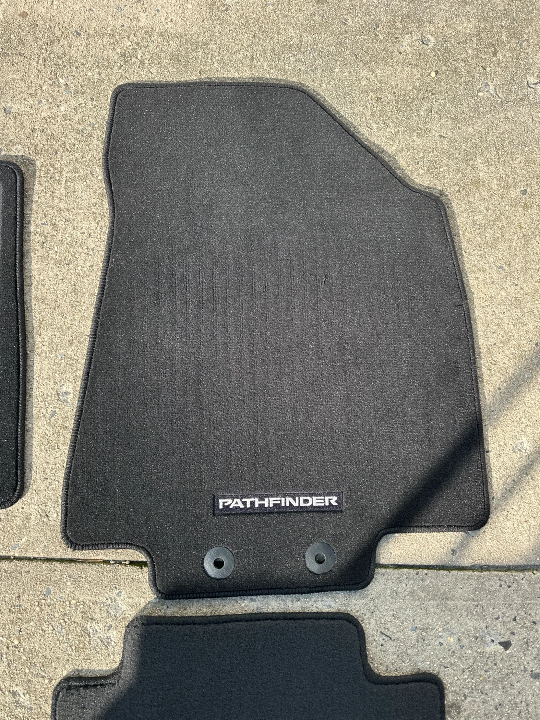 Nissan Pathfinder Floor Mats - photo 2