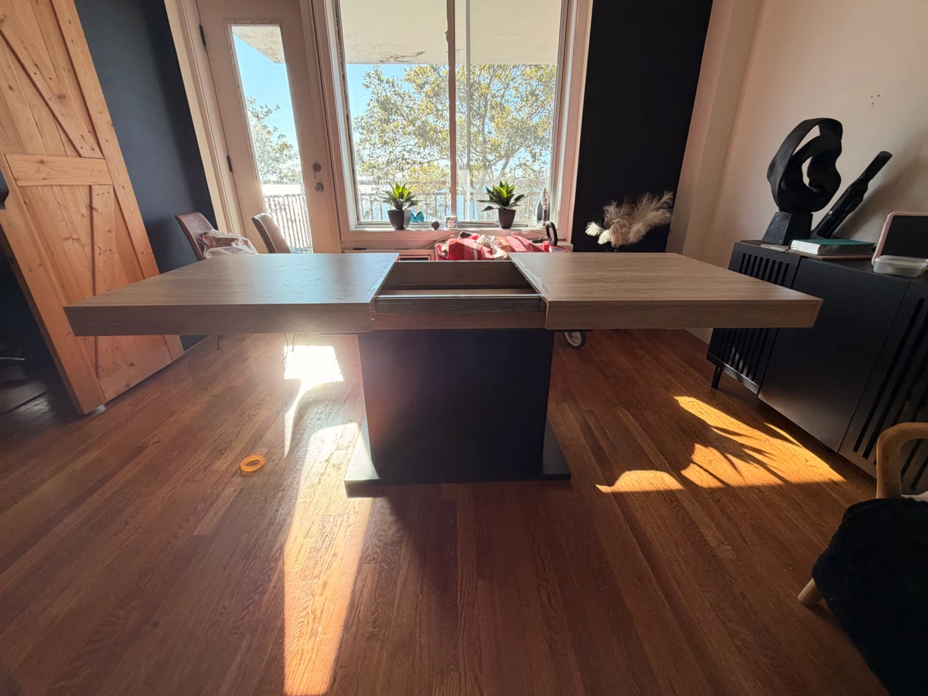 Extendable Dining Table - photo 3