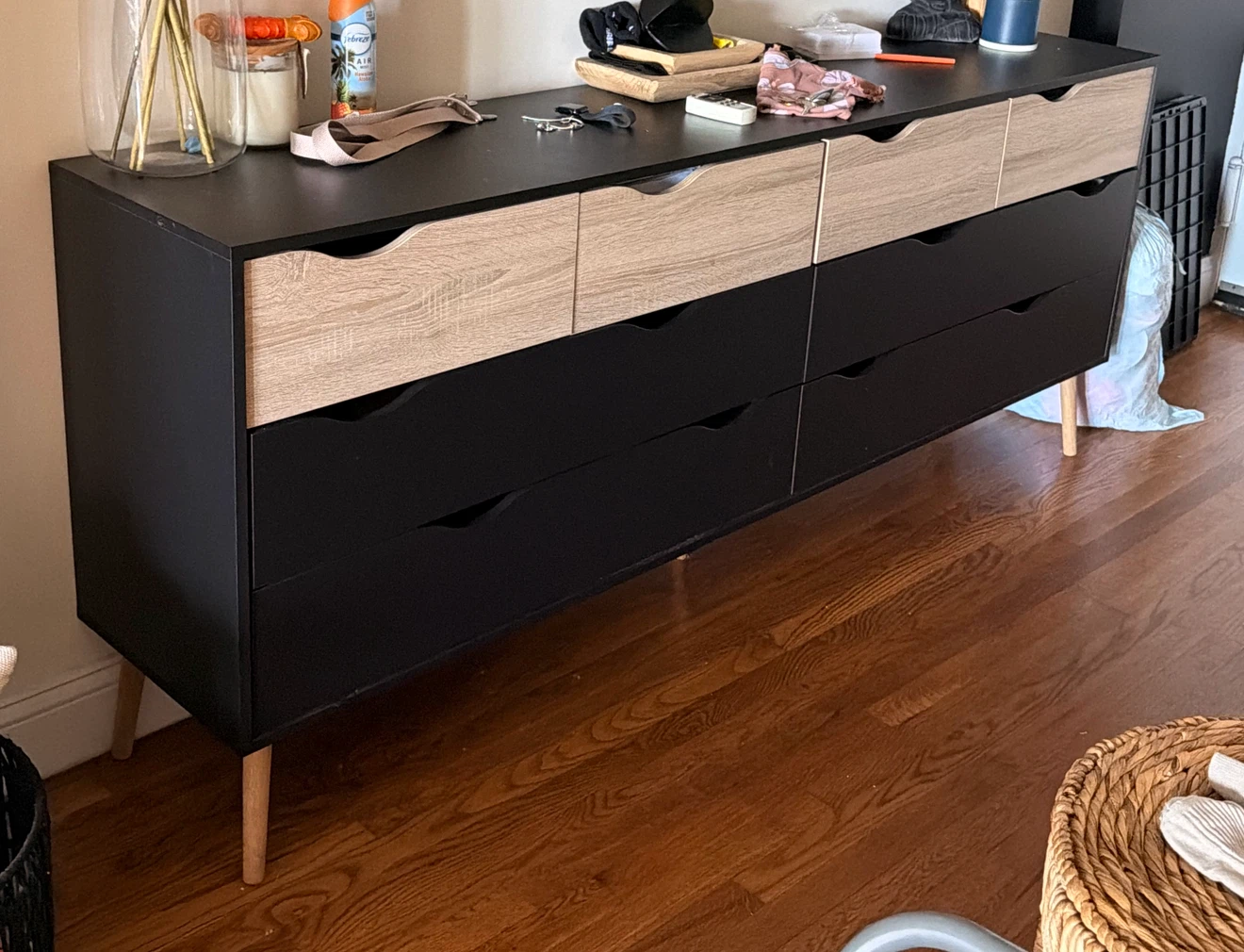 Black and Wood Grain 6-Drawer Dresser