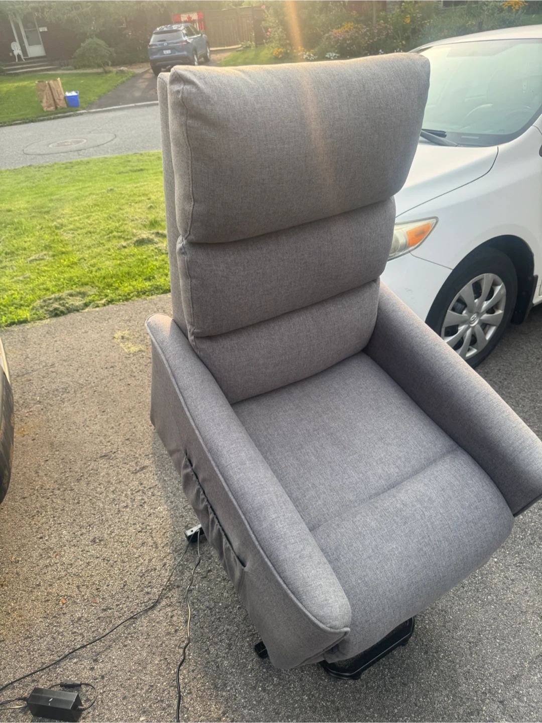 Grey electric Power Lift Recliner - photo 2