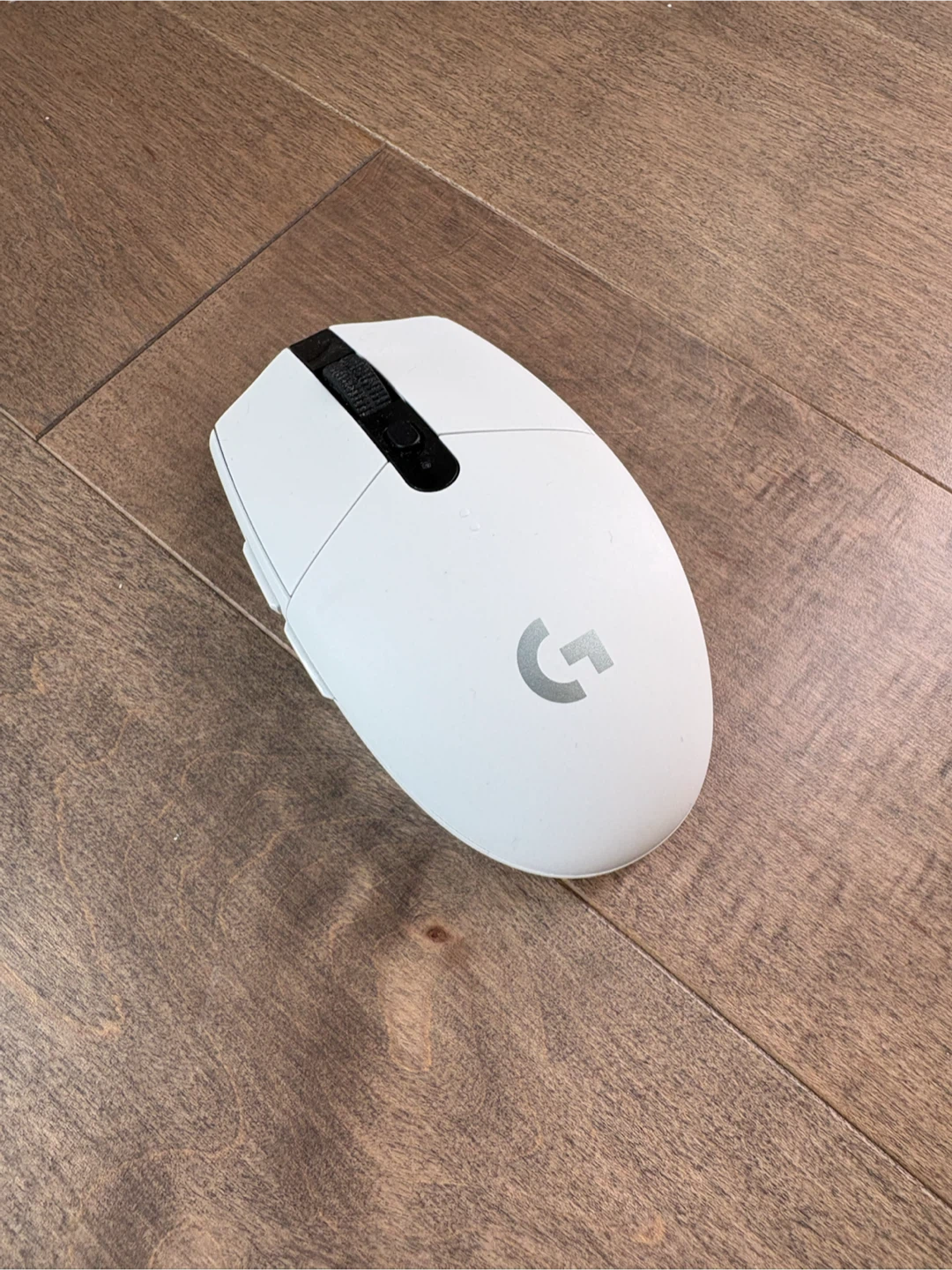 Logitech G305 Wireless Gaming Mouse