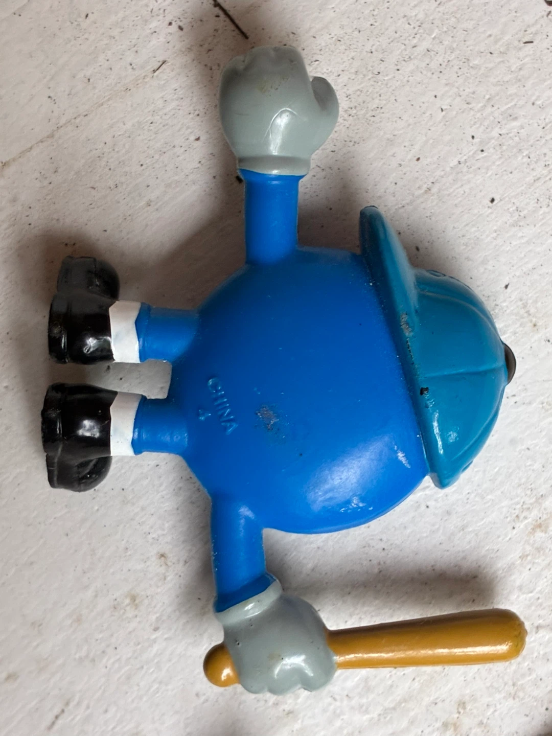 Vintage Smiley Face Sports Figures Baseball & Basketball Toy - photo 5