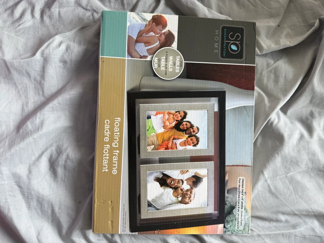 Sarah Peyton Floating Frame