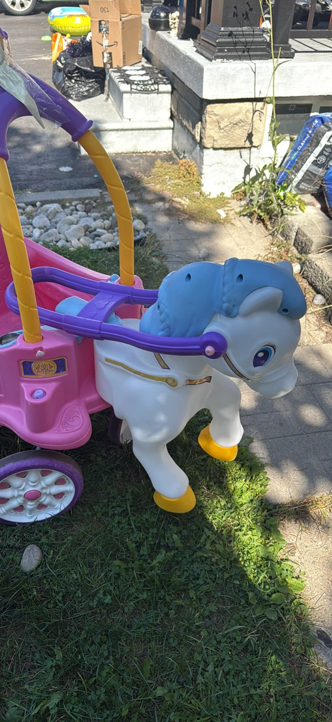 Little Tikes Princess Horse and Carriage - photo 3