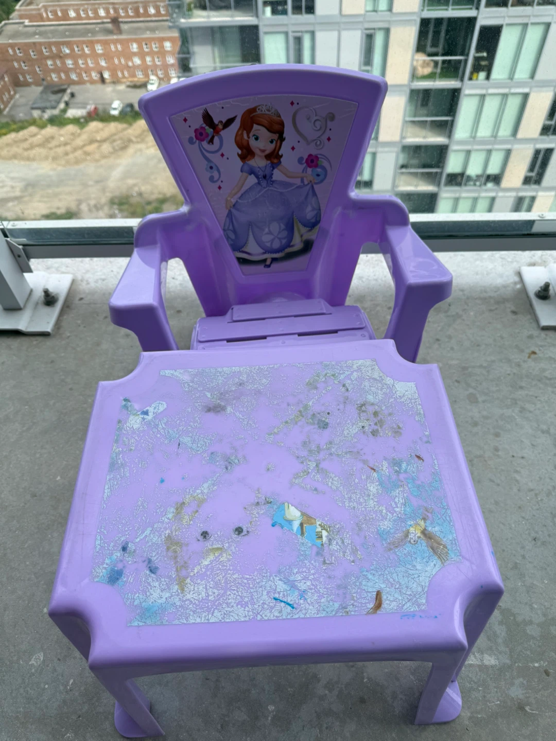 Sofia the First Kids Table and Chair Set - photo 2