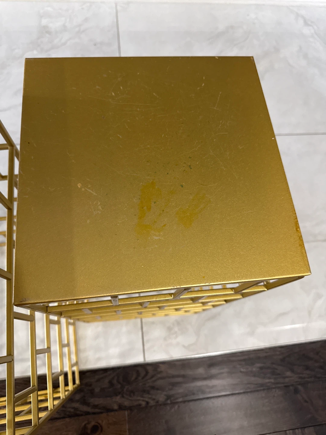 Set of two gold metal nesting side tables - photo 3