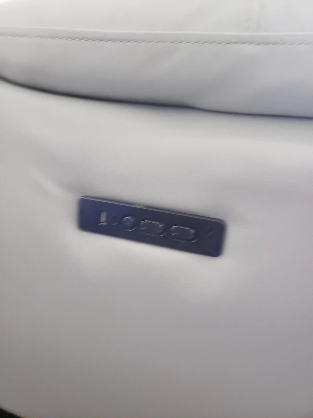 Like New  Reclining Sectional Sofa ( Free Delivery) - photo 4