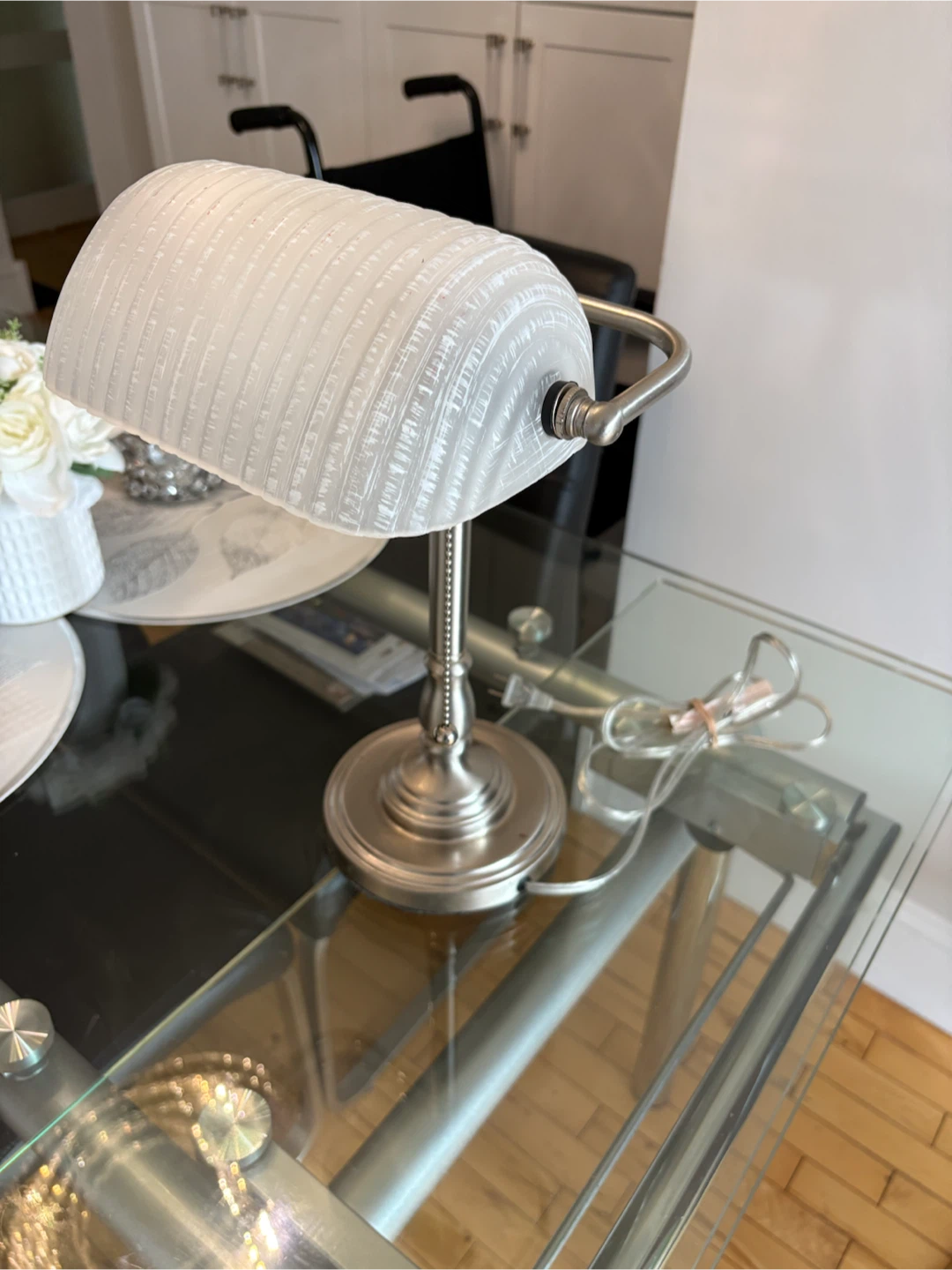 Brushed Nickel Banker Lamp with Textured Glass Shade - photo 5
