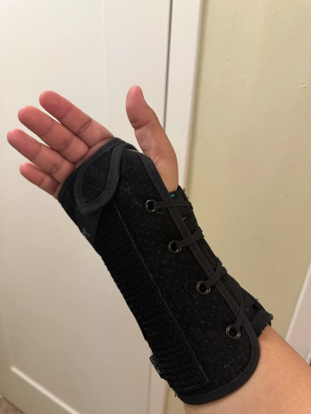 Black Lace-Up Wrist Support Brace