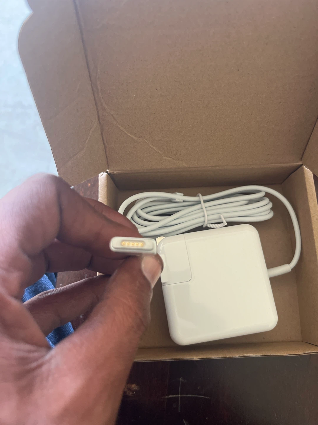 Replacement Laptop Charger for 13.3 Inch Laptops - photo 3