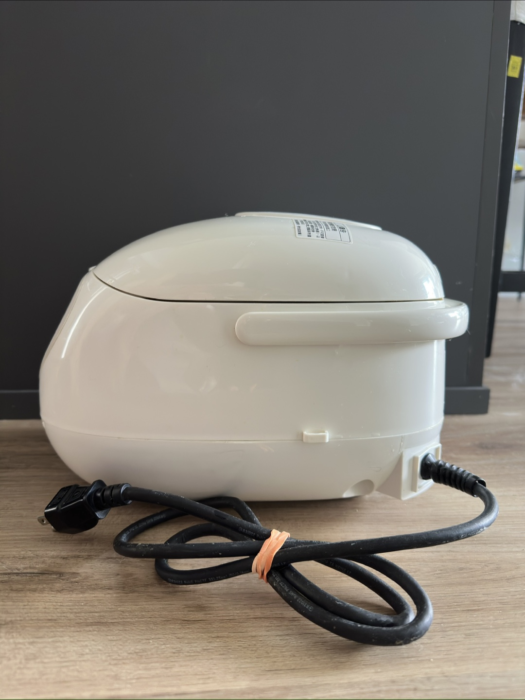 Zojirushi NS-WXF10 Micom Rice Cooker - photo 5