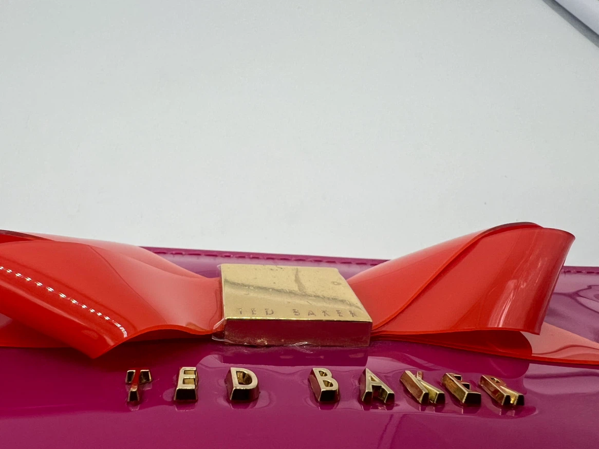 Ted Baker Pink PVC Padded Tablet Sleeve - photo 4