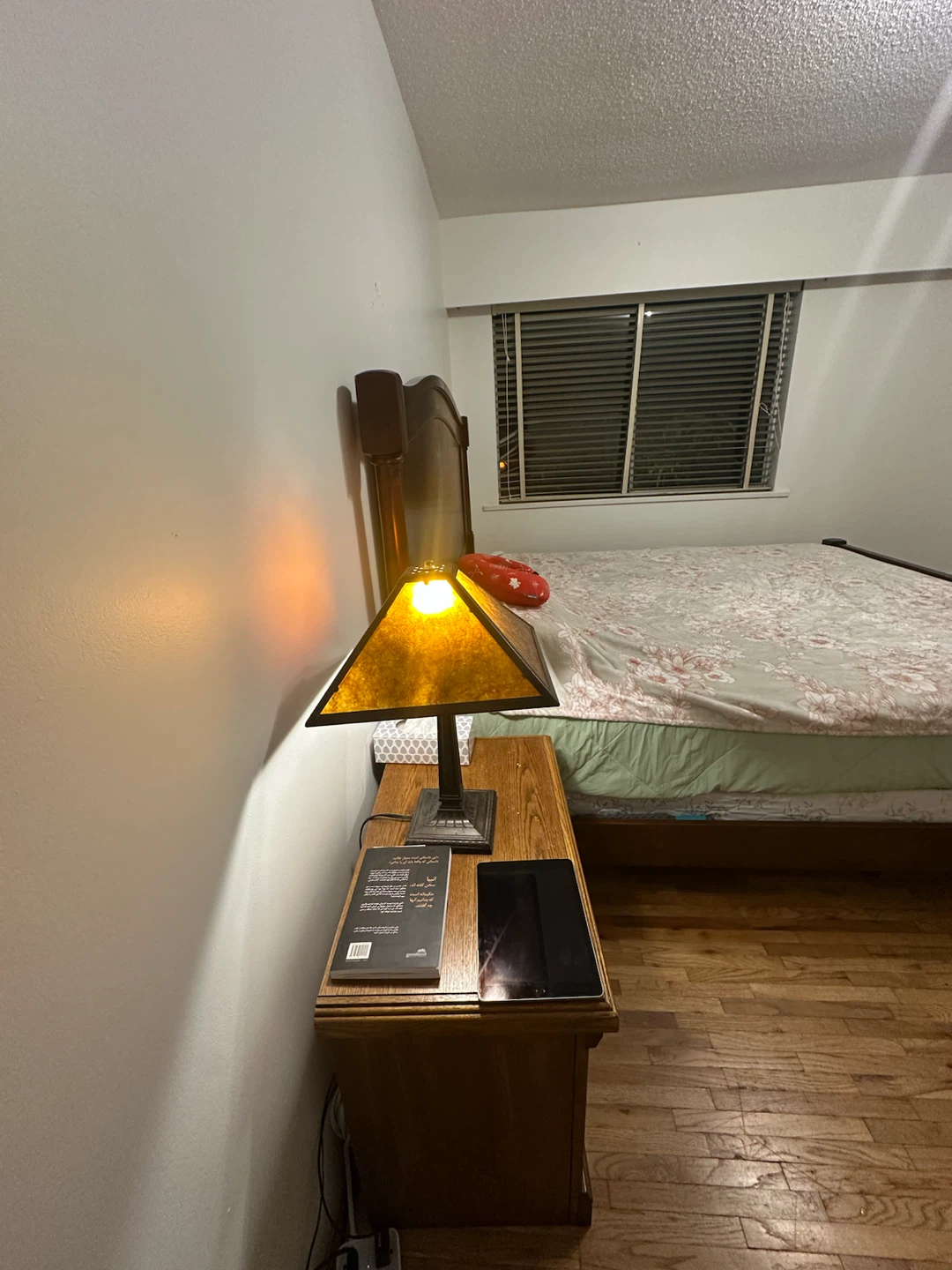 Private room/ Lonsdale - photo 4