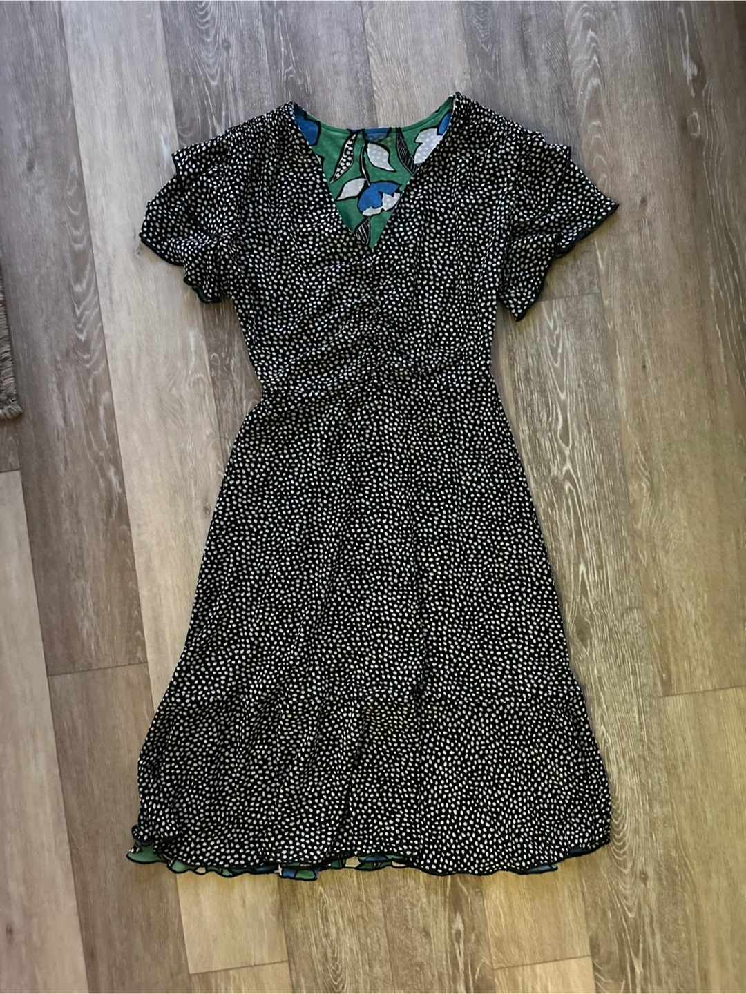 Cabi reversible Black and white floral print dress - photo 2