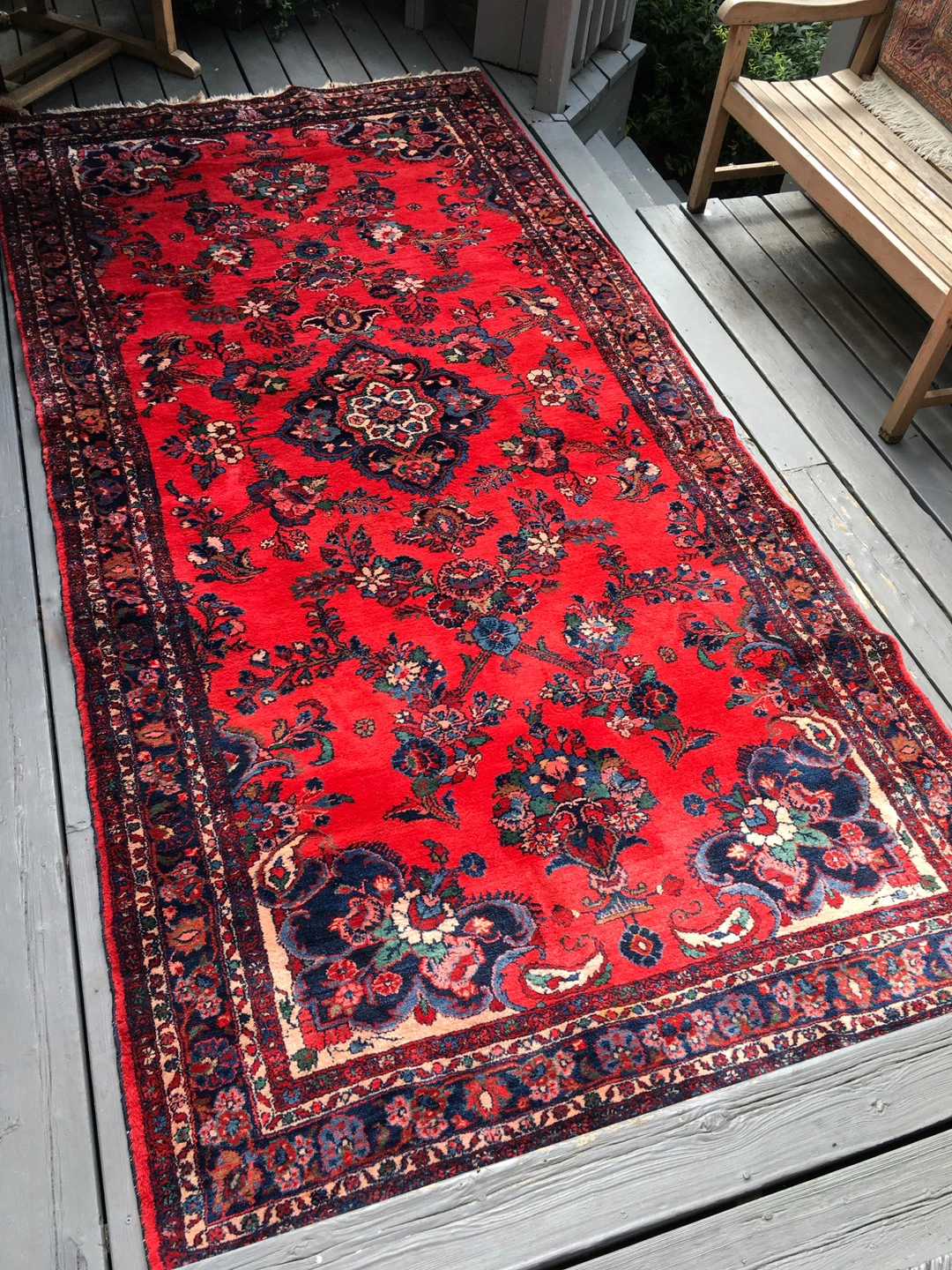 ⭐️Antique Lilian large rug w/ ruby red bold floral design - photo 5