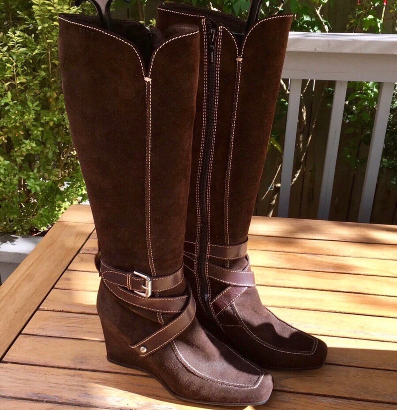 ❤️GEOX NEW STUNNING Dark Chocolate brown suede boots❤️