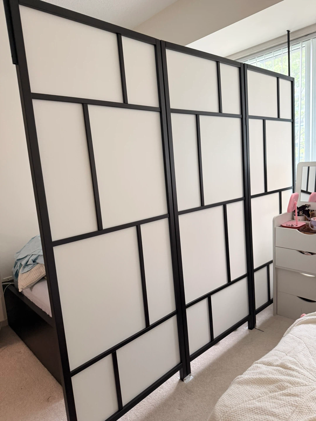 Modern 3-Panel Room Divider