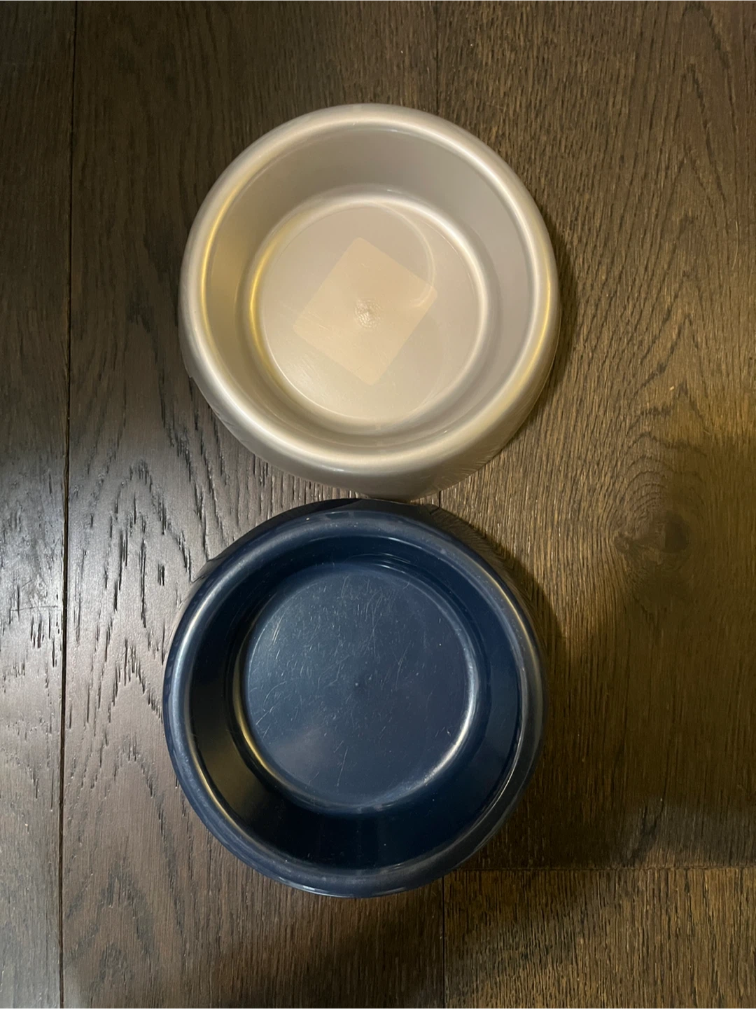 Plastic Pet Bowls + Scooper