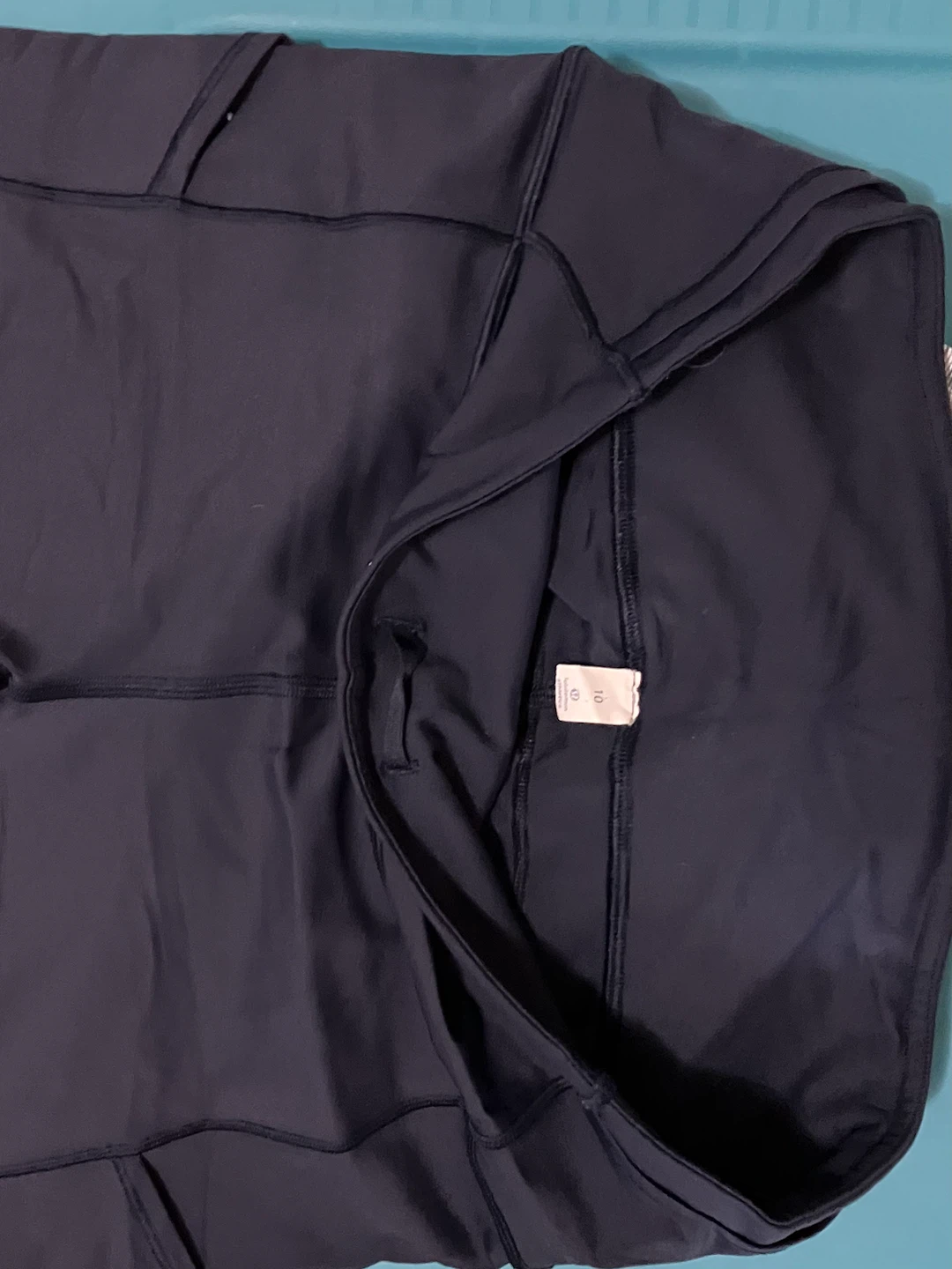 Lululemon Women's Navy Leggings Size 10
