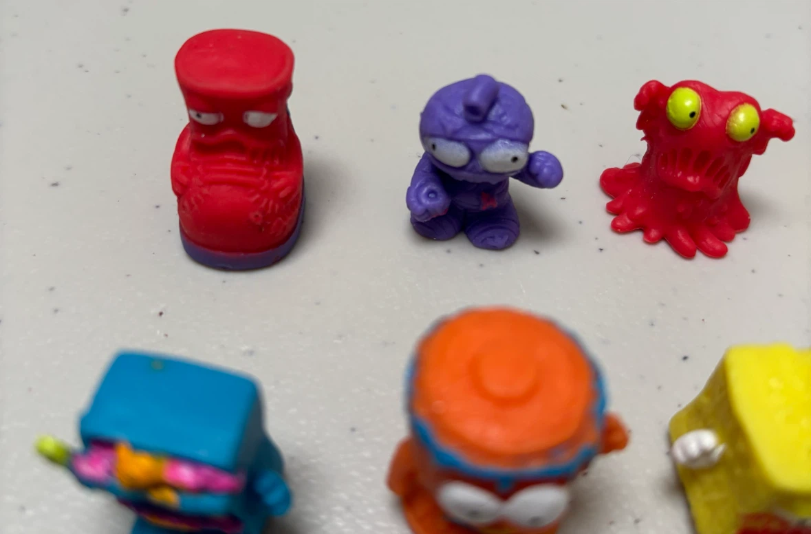 Set of 8 Trash Pack Figurines - photo 5