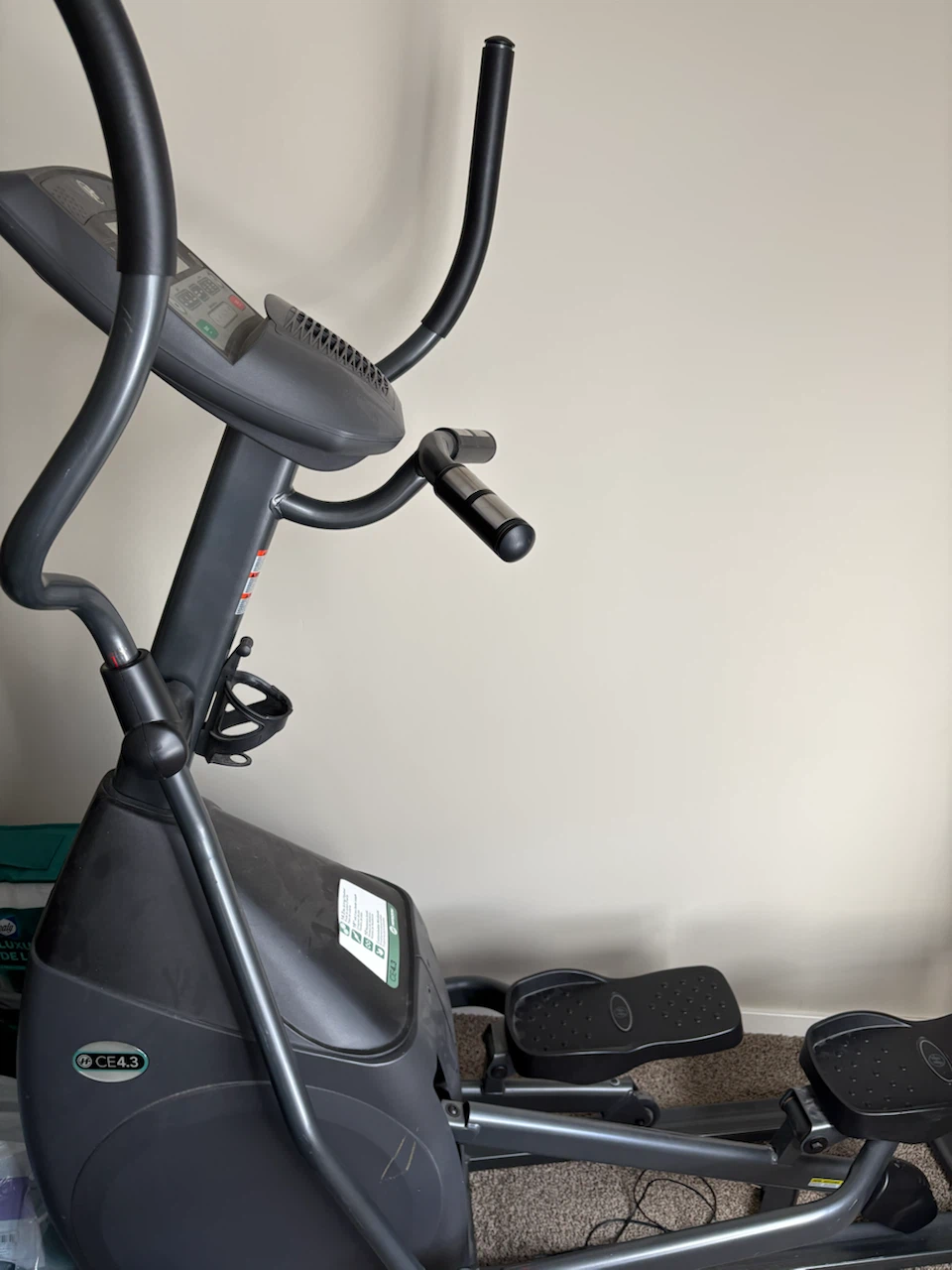 Horizon Fitness CE4.3 Elliptical - photo 2