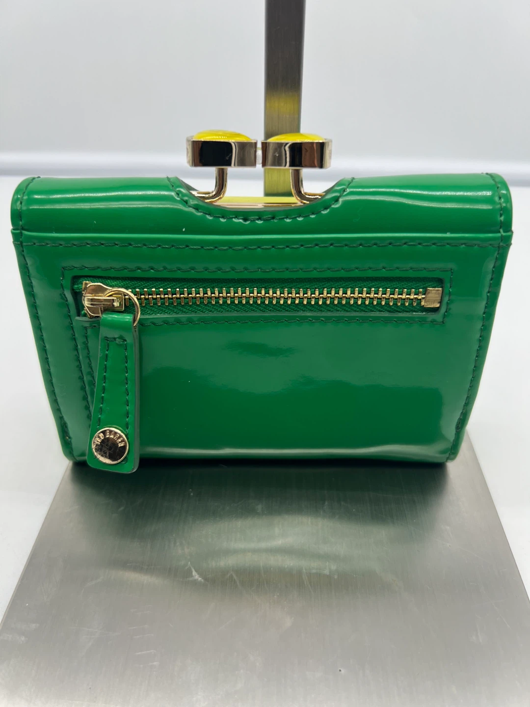 Ted Baker Lenora Bow Green Patent Leather Wallet - photo 3