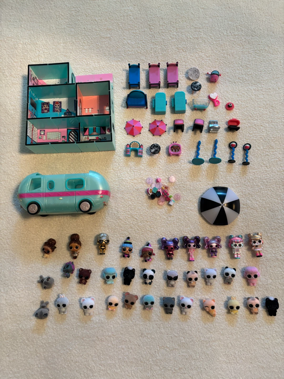 L.O.L. Surprise Dolls MINI Collection