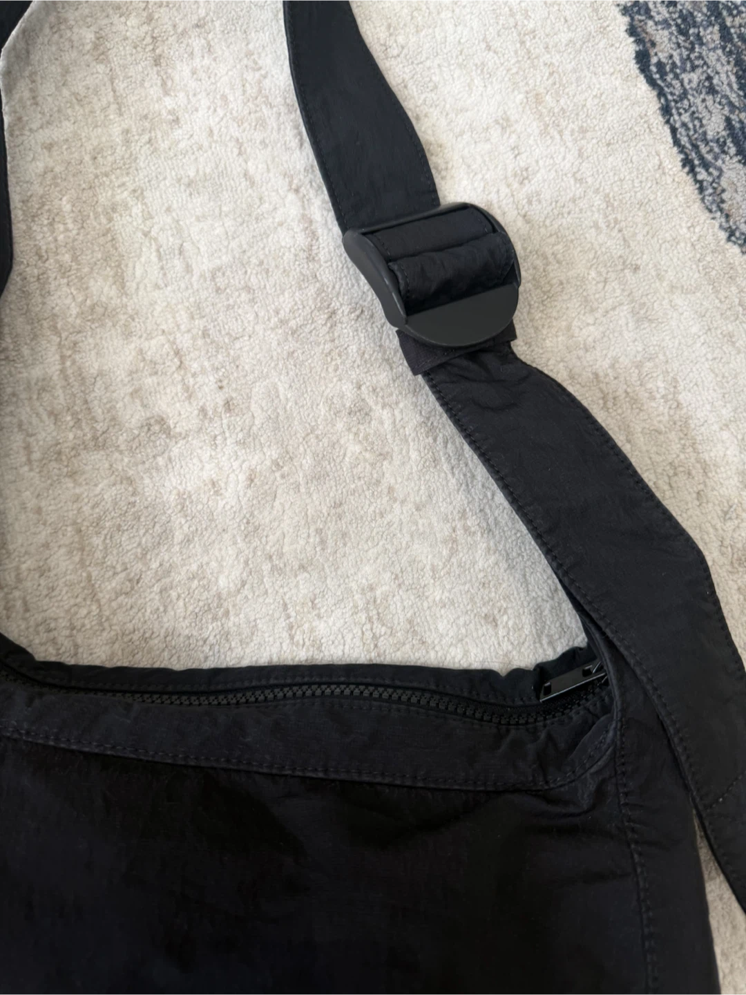 COS Black Shoulder Bag - photo 2