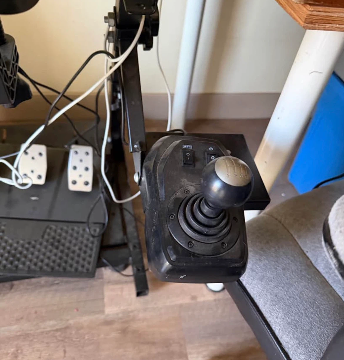 PXN Racing Wheel and Pedal Setup - photo 3
