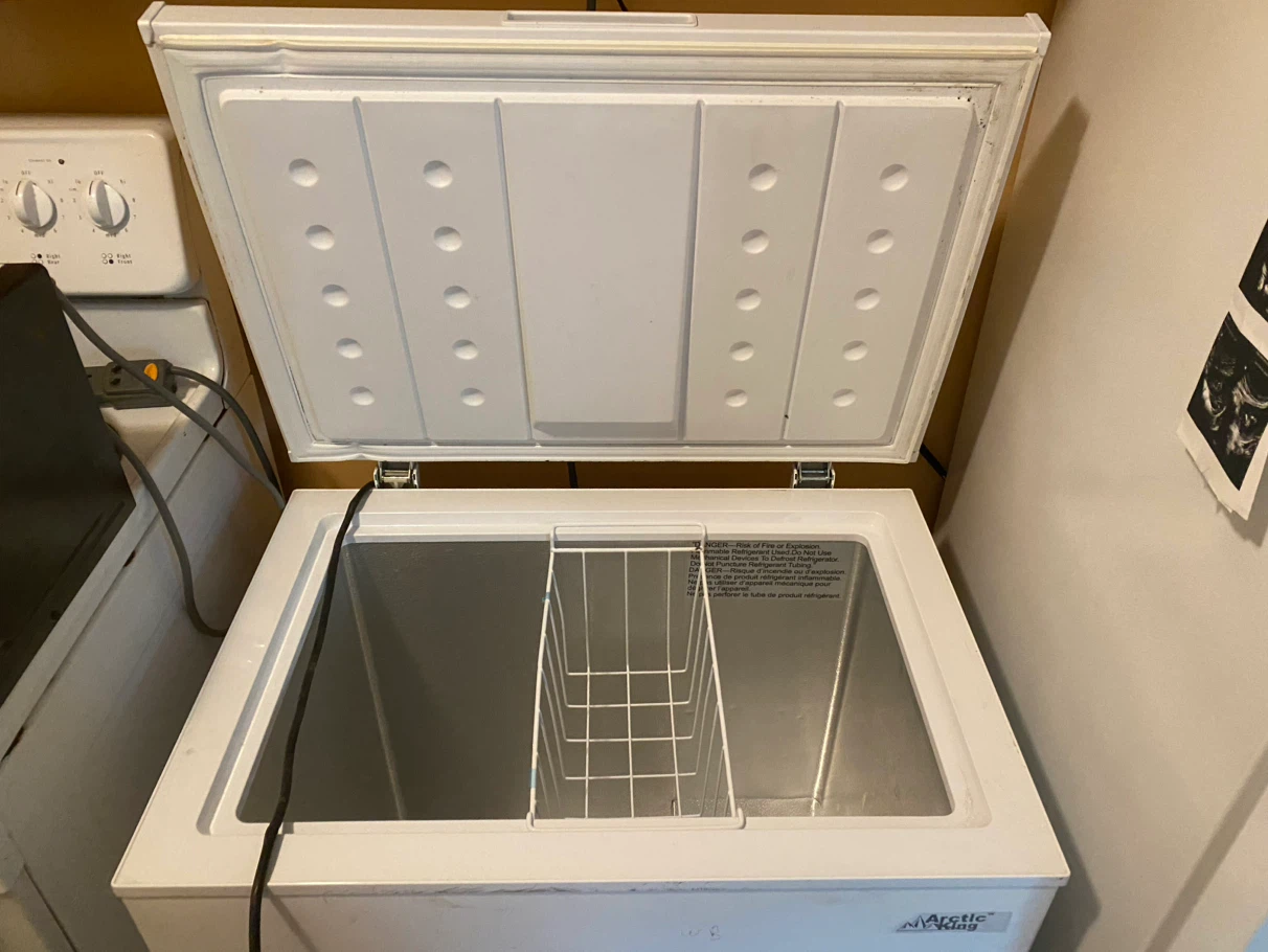 Arctic King chest freezer - photo 3