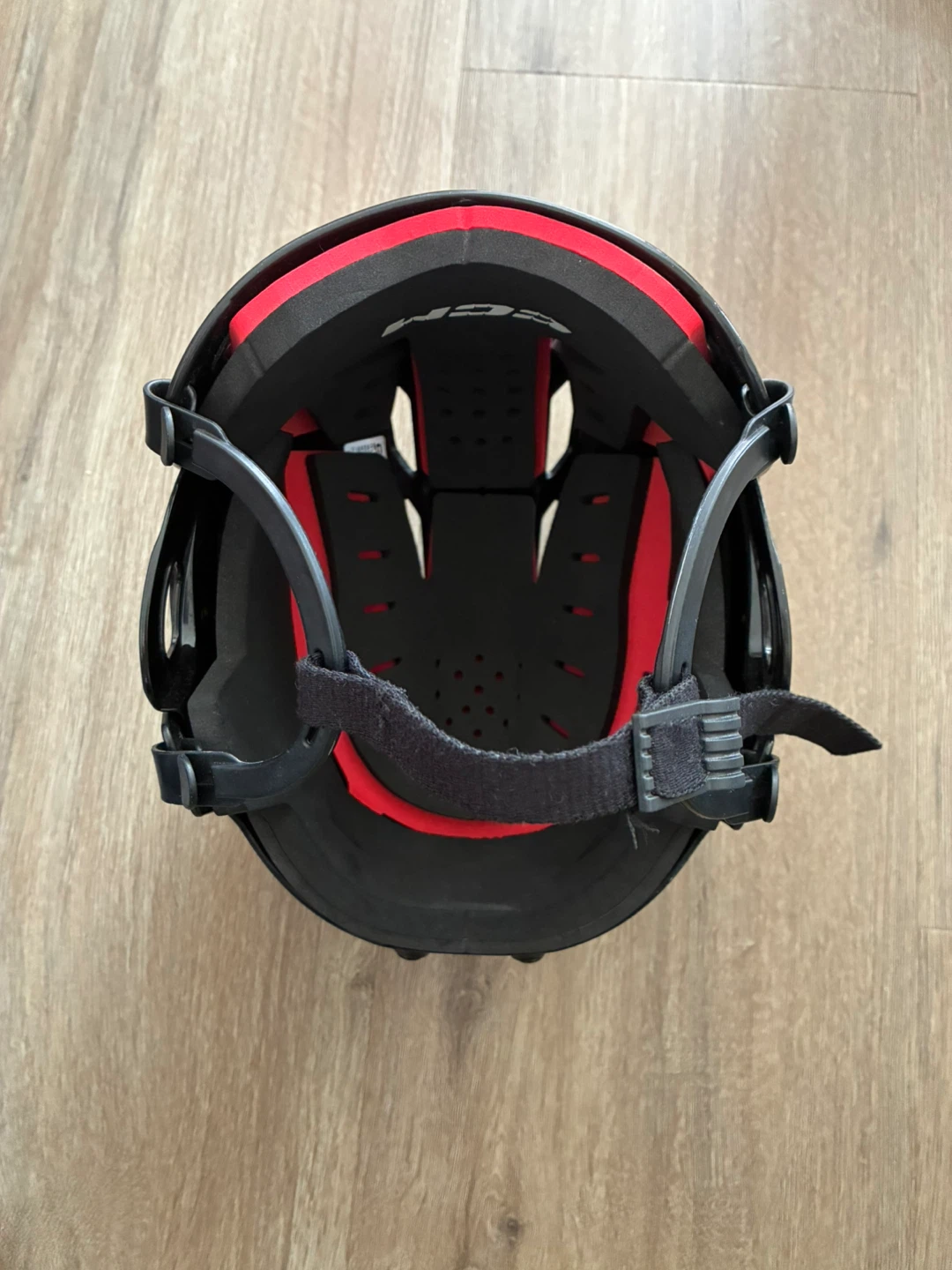 CCM XT20 Hockey Helmet, Black, Medium - photo 3