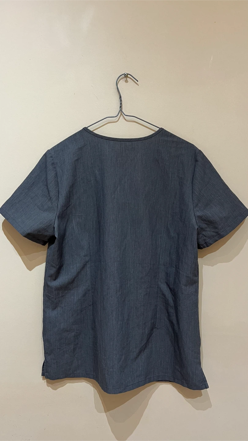 FIGS Scrub Top Medium - photo 2