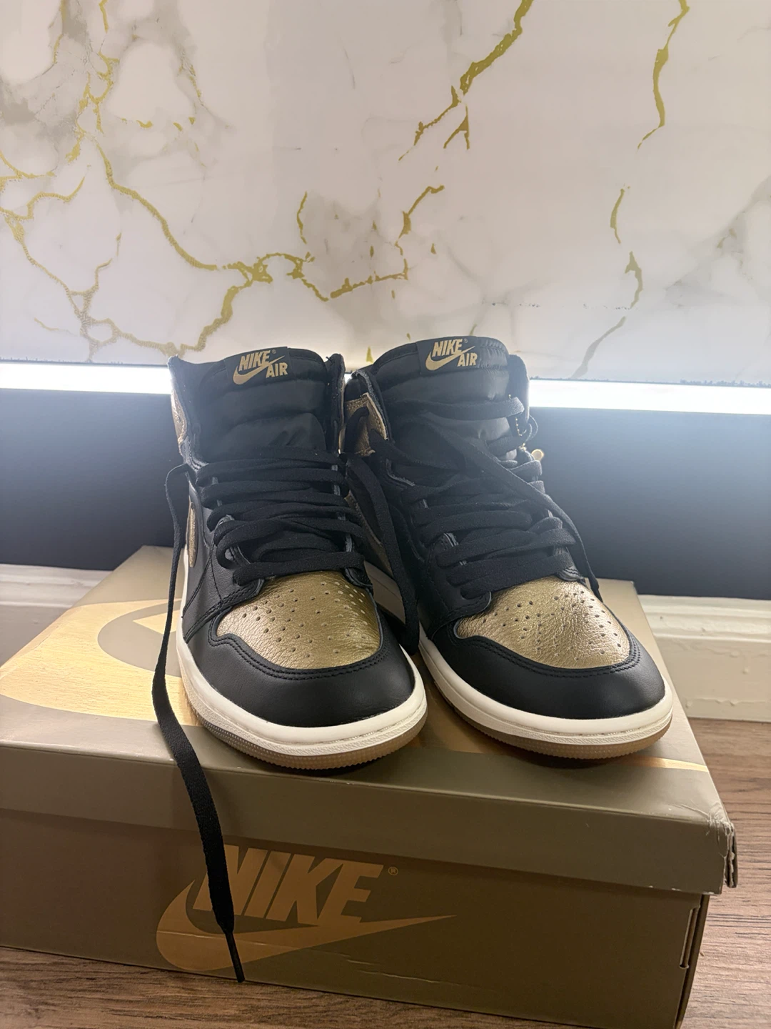 Nike Air Jordan 1 Retro High OG Black Metallic Gold - photo 5