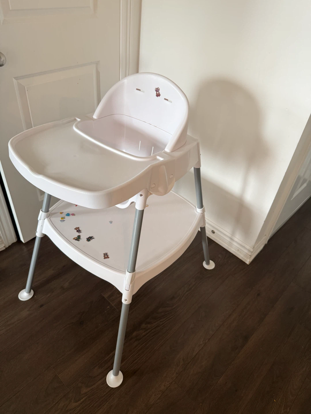 Evenflo White High Chair - photo 2