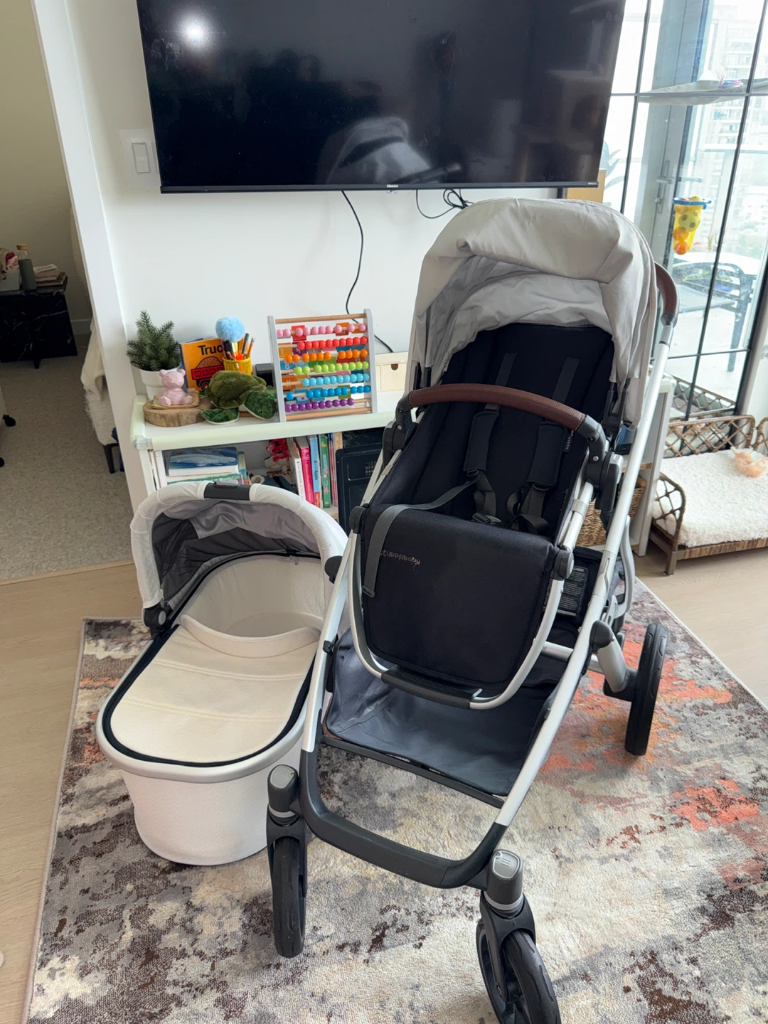 UPPAbaby Vista V2 Stroller and Bassinet