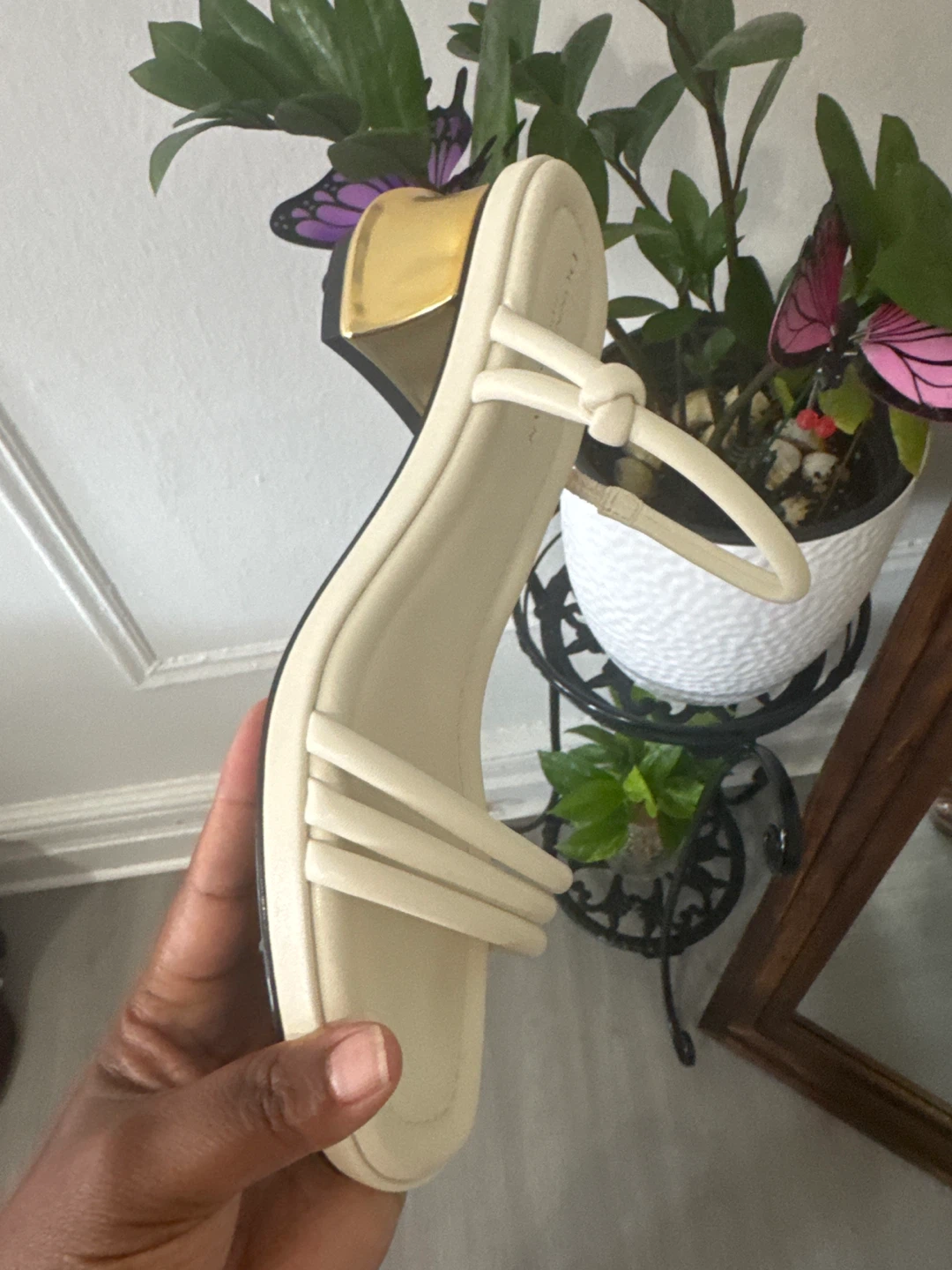 Donna Karan New York Sandals Size 9.5 - photo 2