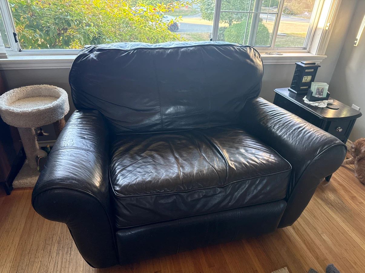 Black Leather Reclining Armchair
