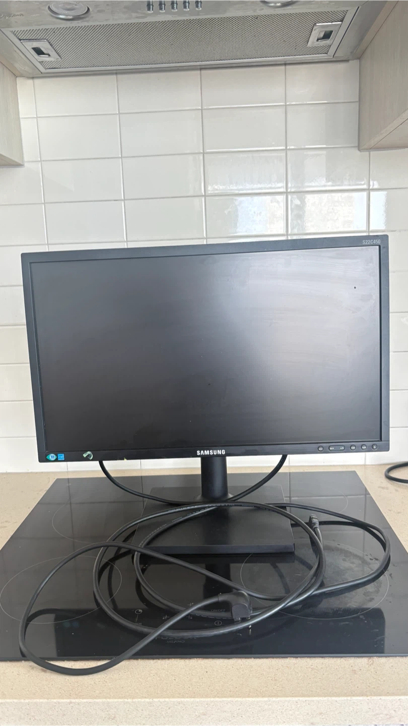 Samsung S22C450 Monitor - photo 2