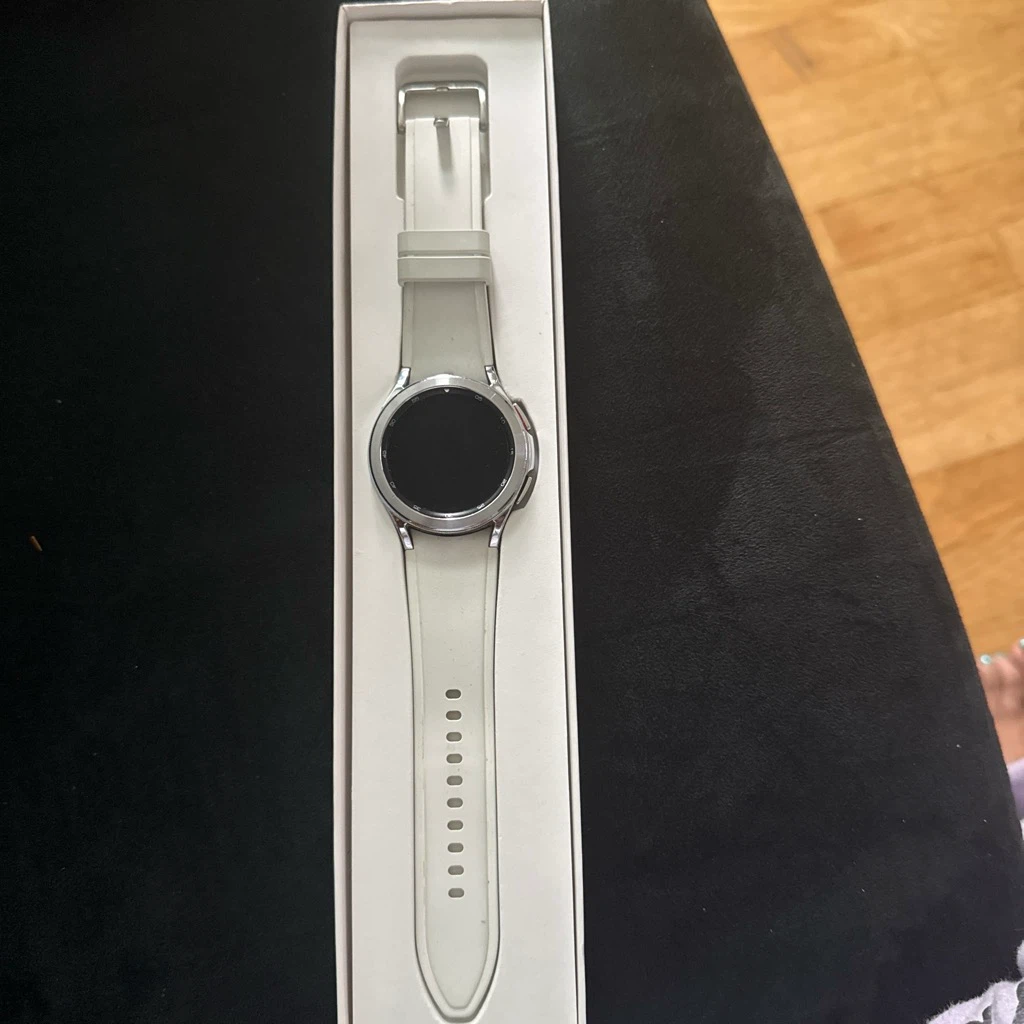 Samsung Galaxy Watch4 Classic