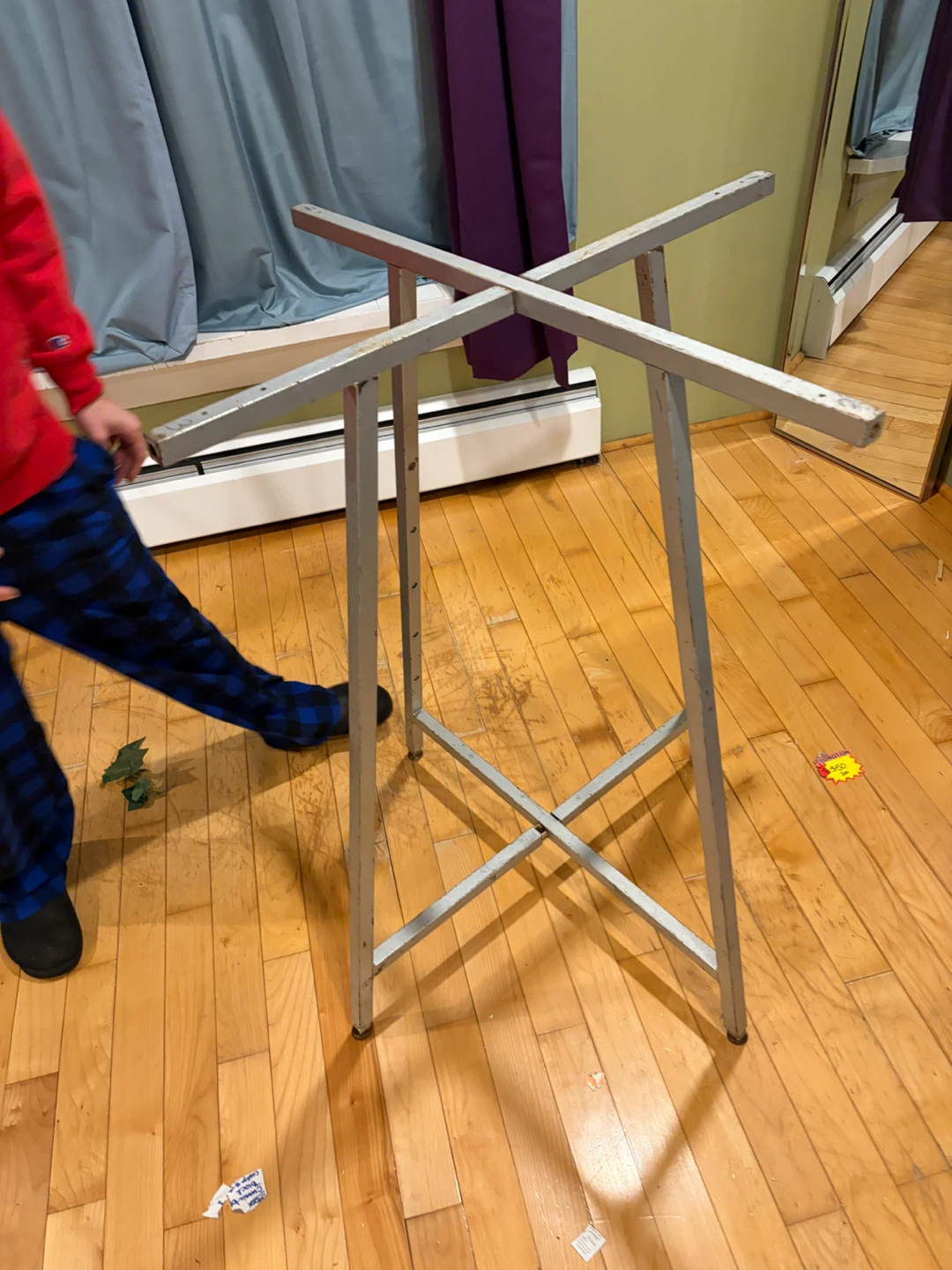 Retail Clothing Display Rack - photo 2