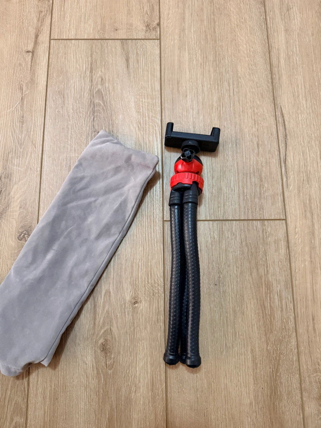 Flexible Octopus Phone Tripod with Mount