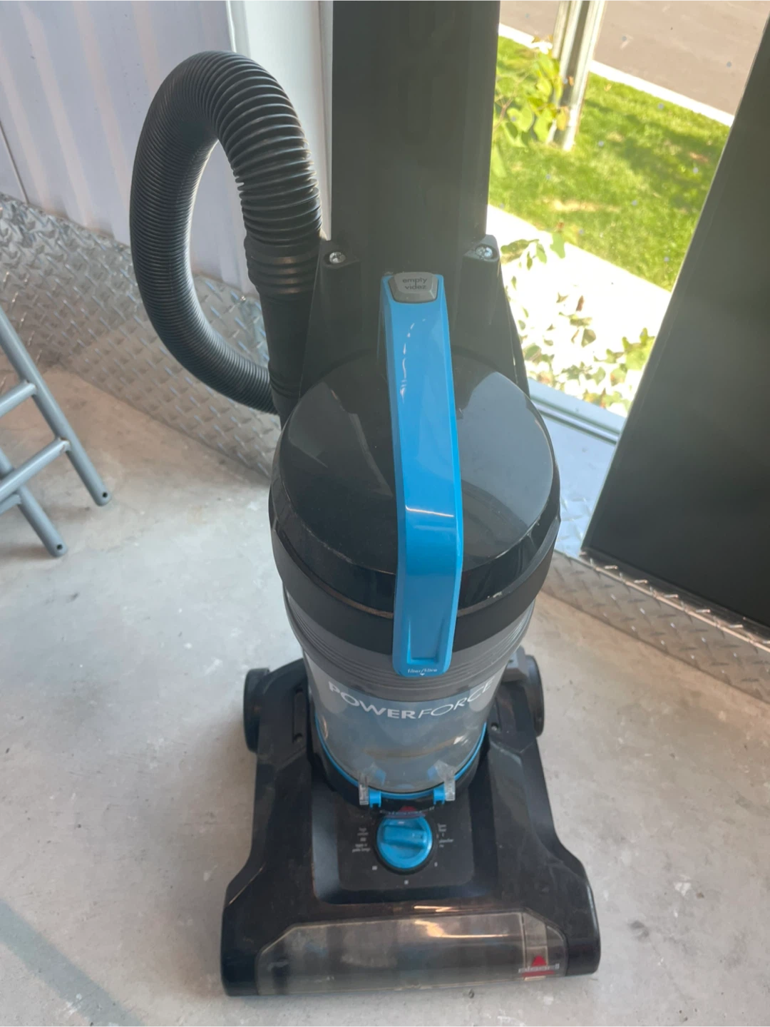 Bissell PowerForce Bagless Upright Vacuum
